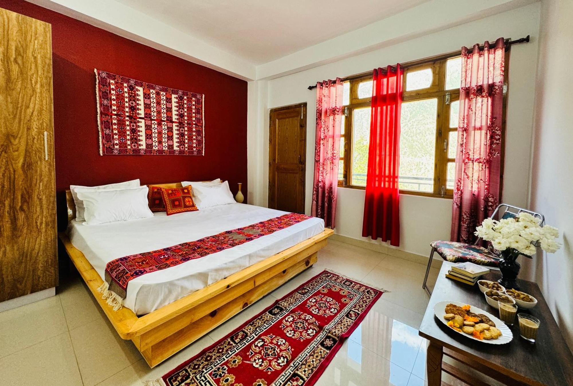 Pine View Retreat Homestay Kalpa Esterno foto